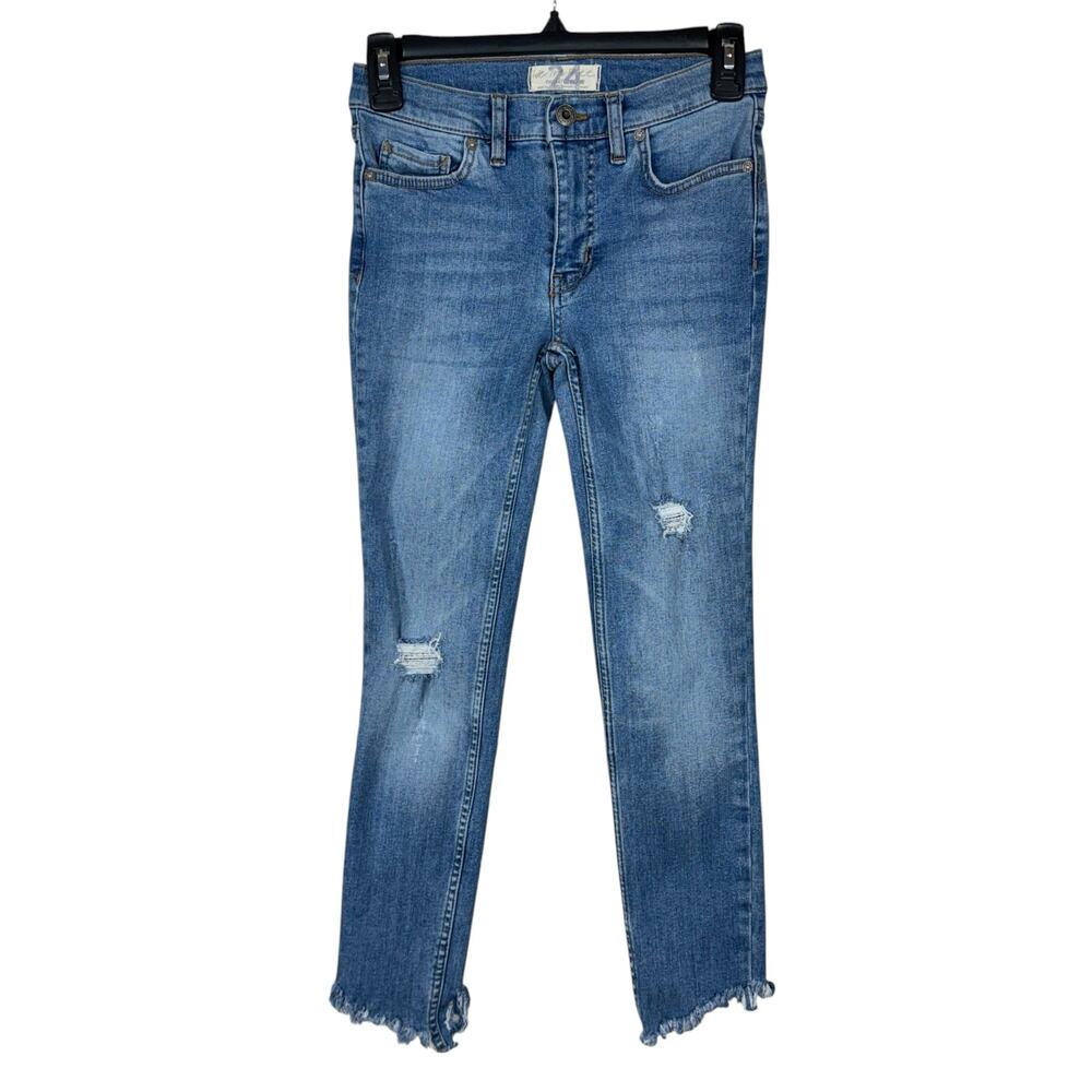Free People SZ 24 Great Heights Jeans Distressed Low-Rise Frayed Hem We The Free